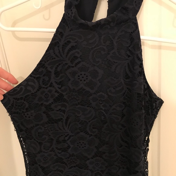 Stunning Dress! - Picture 2 of 4